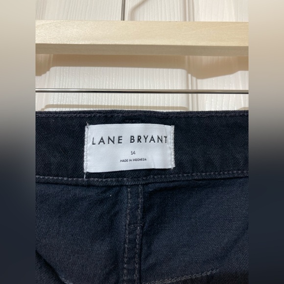 Bundle of Lane Bryant Mid Rise Boyfriend Black Light Wash Jean Shorts 14 Denim - Picture 10 of 16